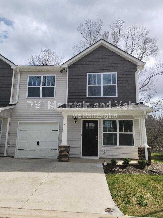 Photo - 16 Virginia Cmns Dr House