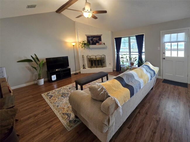 Photo - 1411 Dorsetshire Dr