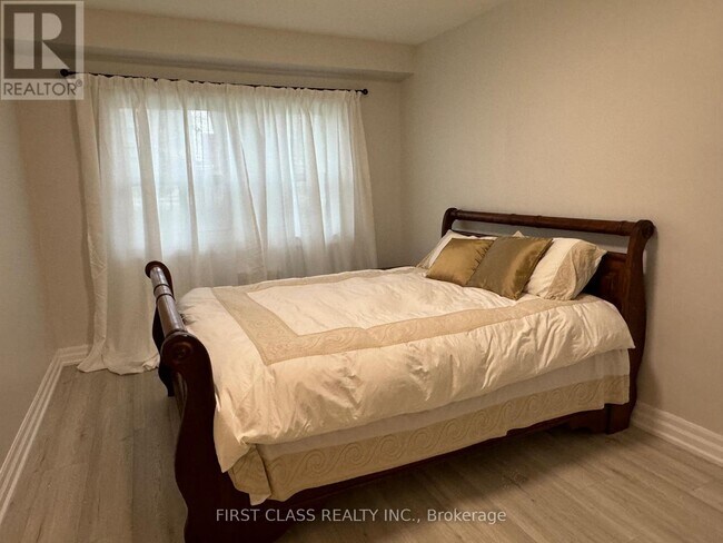 Photo - 2910 Keele St Unité 1