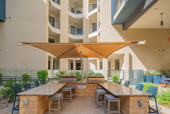 Building Photo - 15501 N Dial Blvd Rental