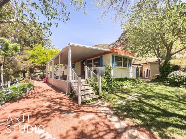 Newly Remodeled Home in LaVerkin - Newly Remodeled Home in LaVerkin