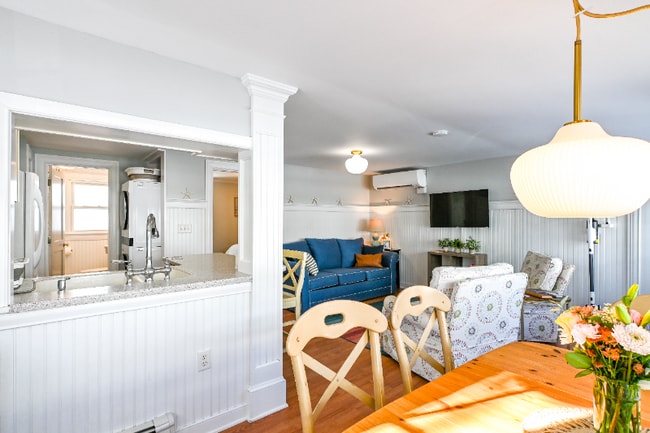 Photo - 8 Pine Tree Ave Unit WINTER 26/27