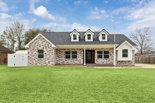 Building Photo - 30731 Martens Rd