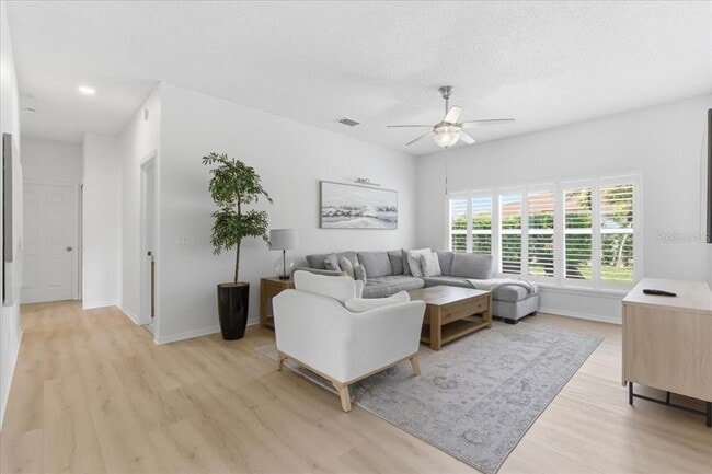 Photo - 2937 Cedar Gln Pl