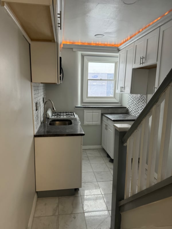 Photo - 1116 Old York Rd Unit Apt