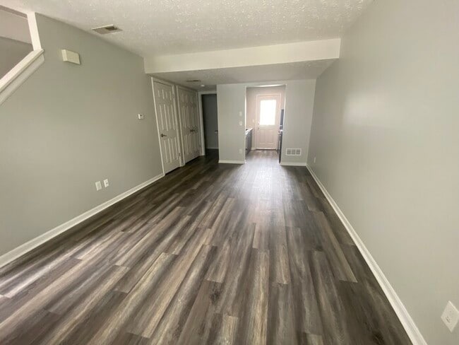 2-Bedroom Townhome - 2-Bedroom Townhome
