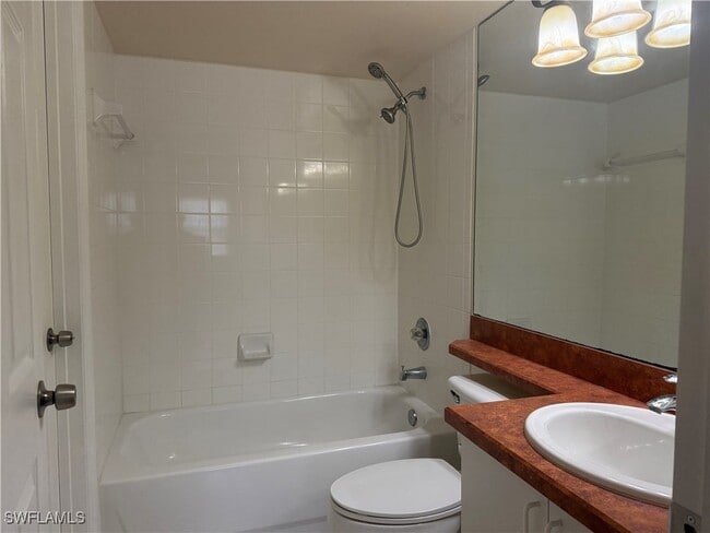 Building Photo - 8940 Colonnades Ct E Unit 728