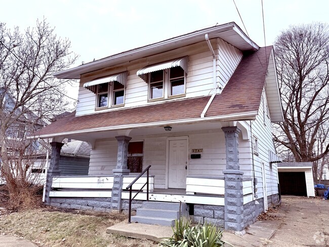 Building Photo - 2705 2nd St NW Rental