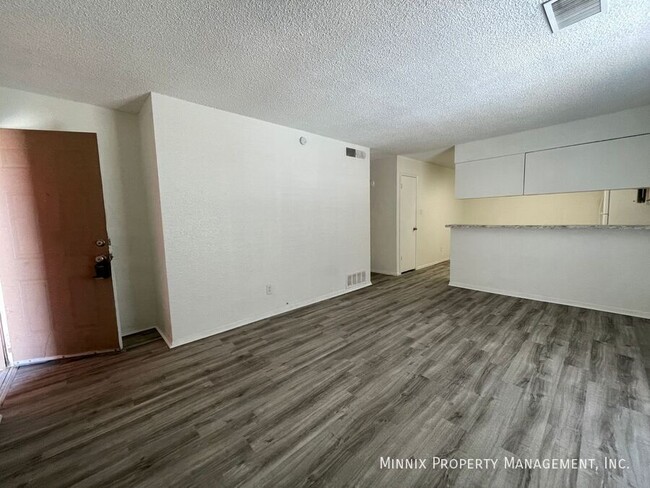 Photo - 3007 W Louisiana Ave Unit 03