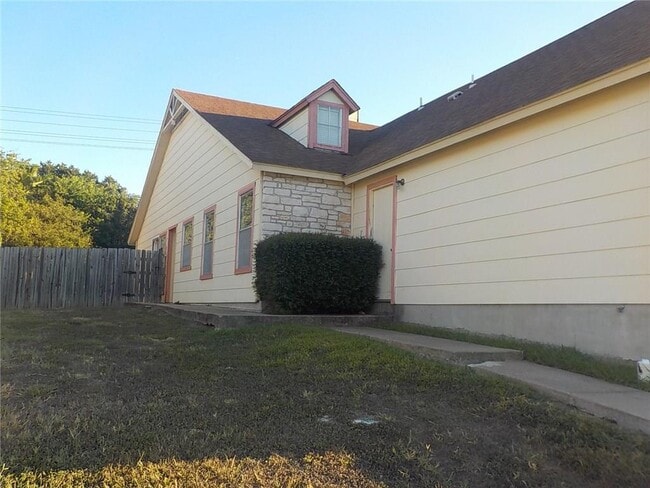 523 Cutty Trail