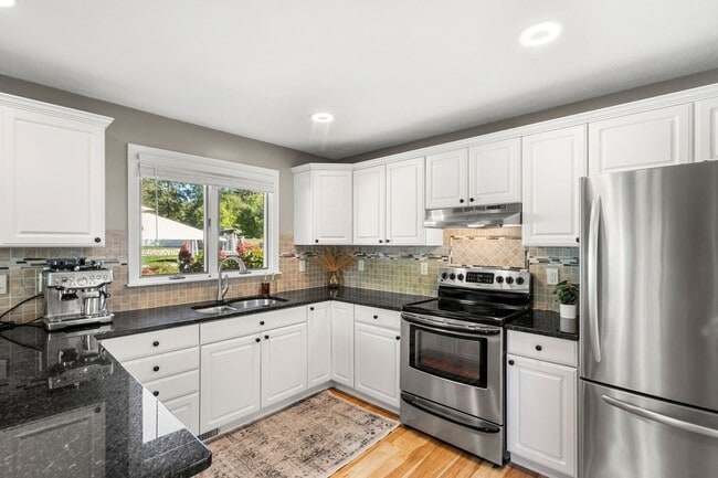 Photo - 14 Saint Marys Rd