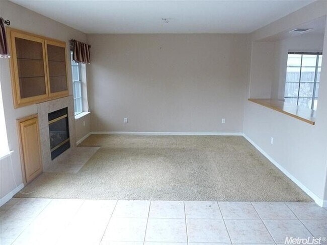 235 Brushwood Pl