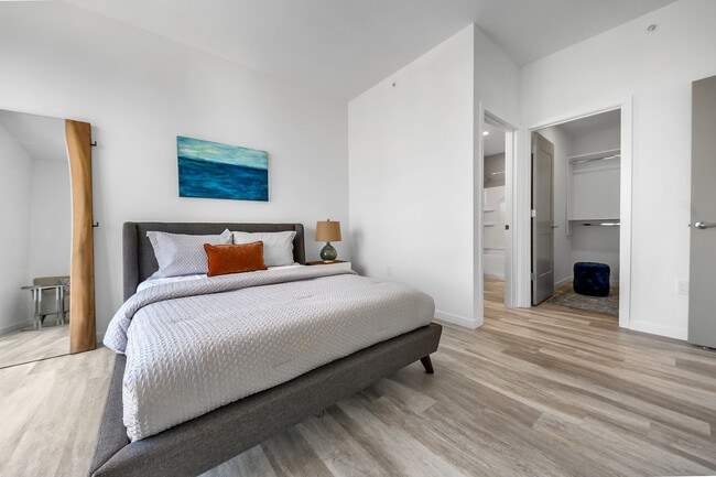 The Blonde bedroom