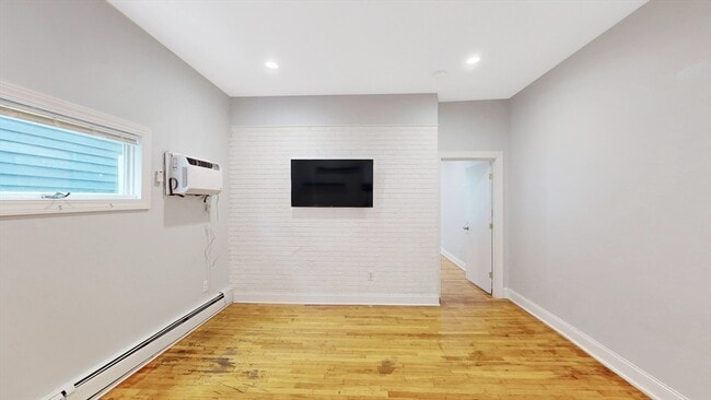 Photo - 78 Trenton St Unit 1