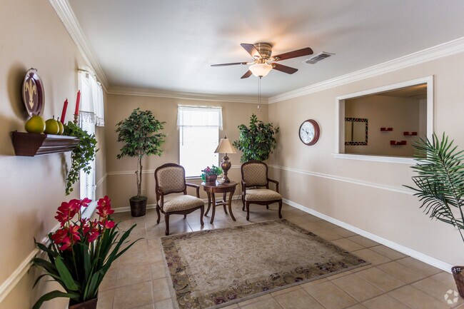 Leasing Center