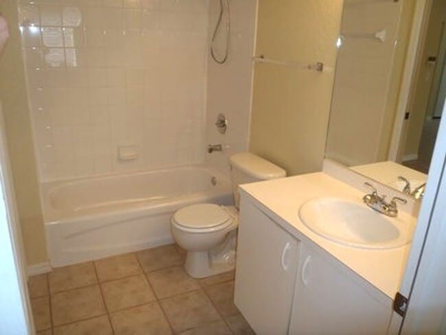 Photo - 27115 Matheson Ave