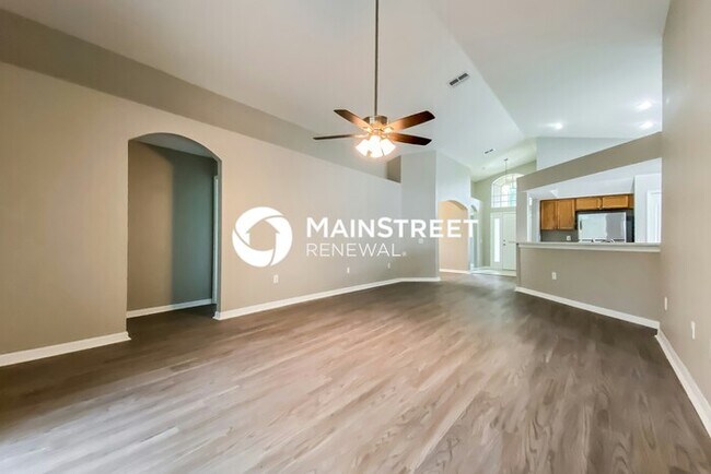 Photo - 4 Bedroom Pet-Friendly Home in Spring Hill...