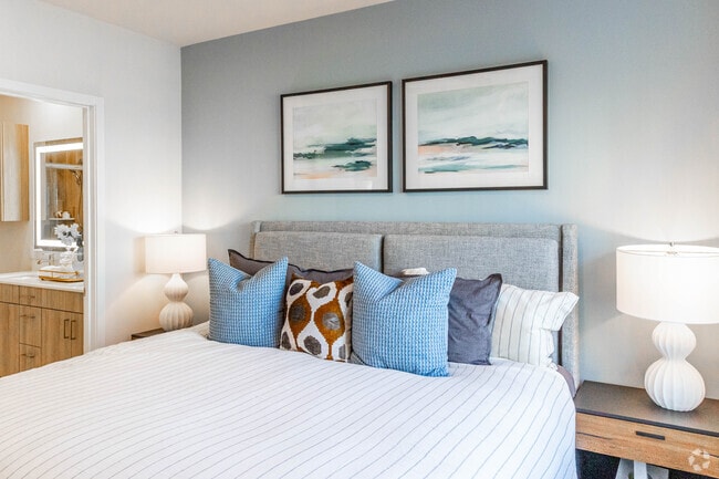 2BR, 2BA - 1,241SF - Primary Bedroom