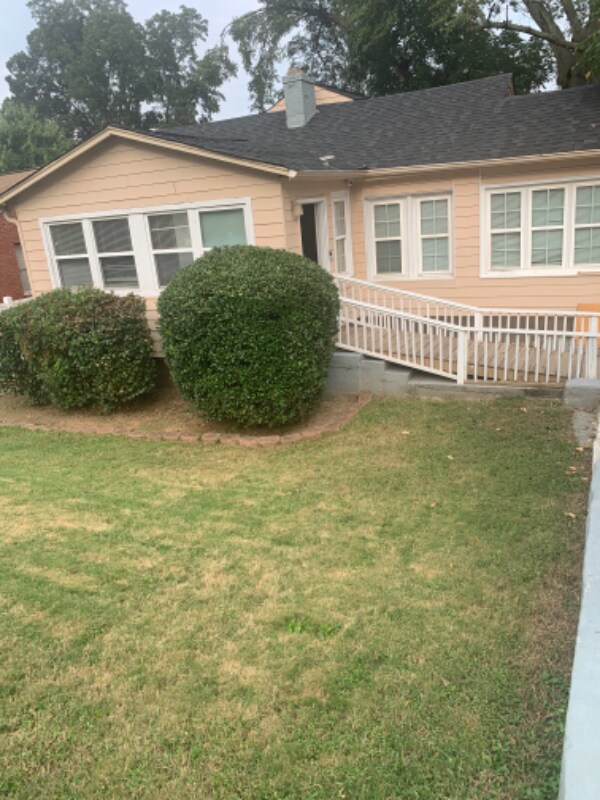 Photo - 173 Chappell Rd NW