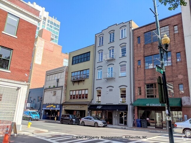 Building Photo - 51 College St Unit 403 - 1 Rental