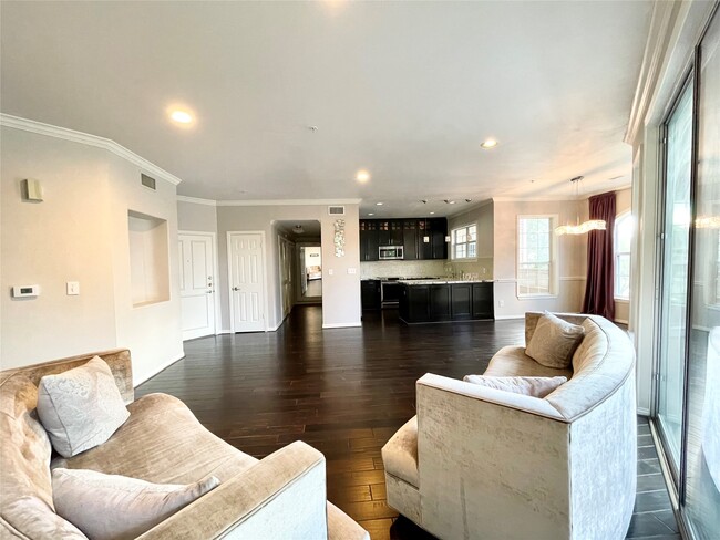 Photo - 2111 Welch St Unit B110