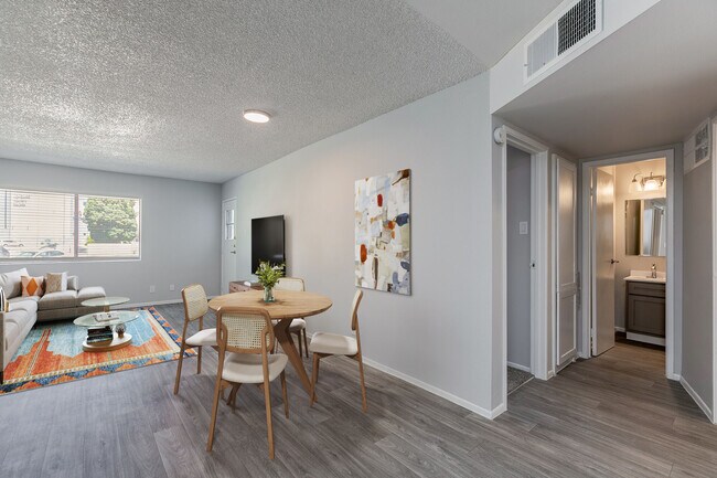 Sun Plaza apartments — community photo