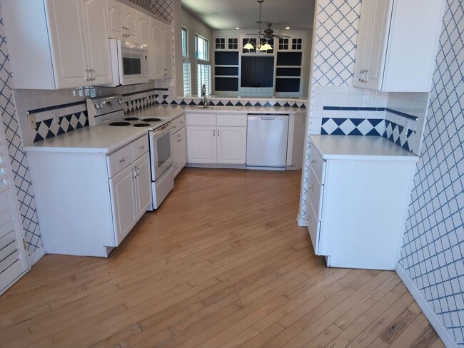 Photo - 2132 N Canyon Greens Cir