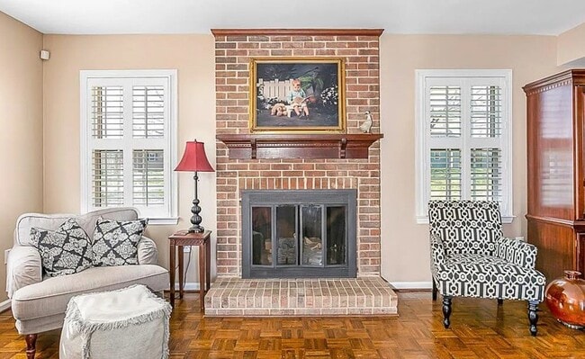 Photo - 3107 Selwyn Farms Ln