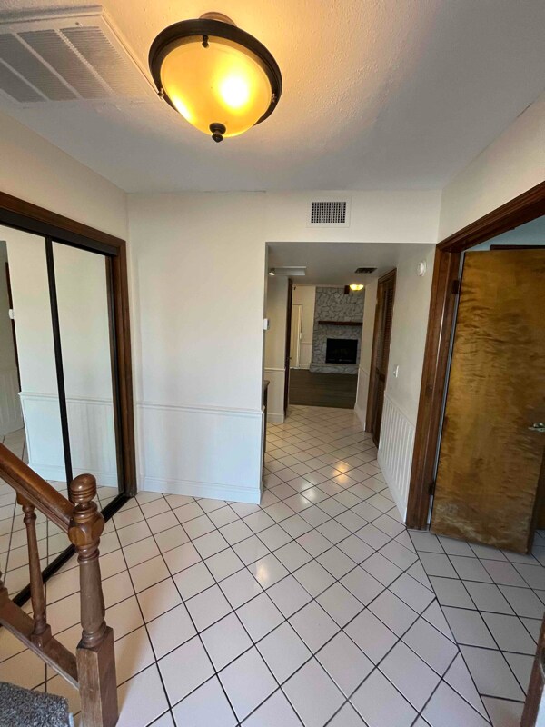 Photo - 6732 Beach Blvd