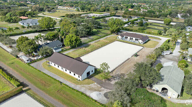 Building Photo - 2889 Appaloosa Trail Rental