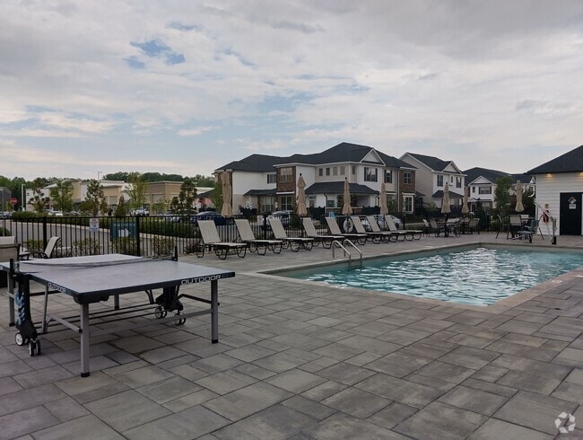 Building Photo - Spacious 2bd/2ba in The Villages at Bartle... Rental