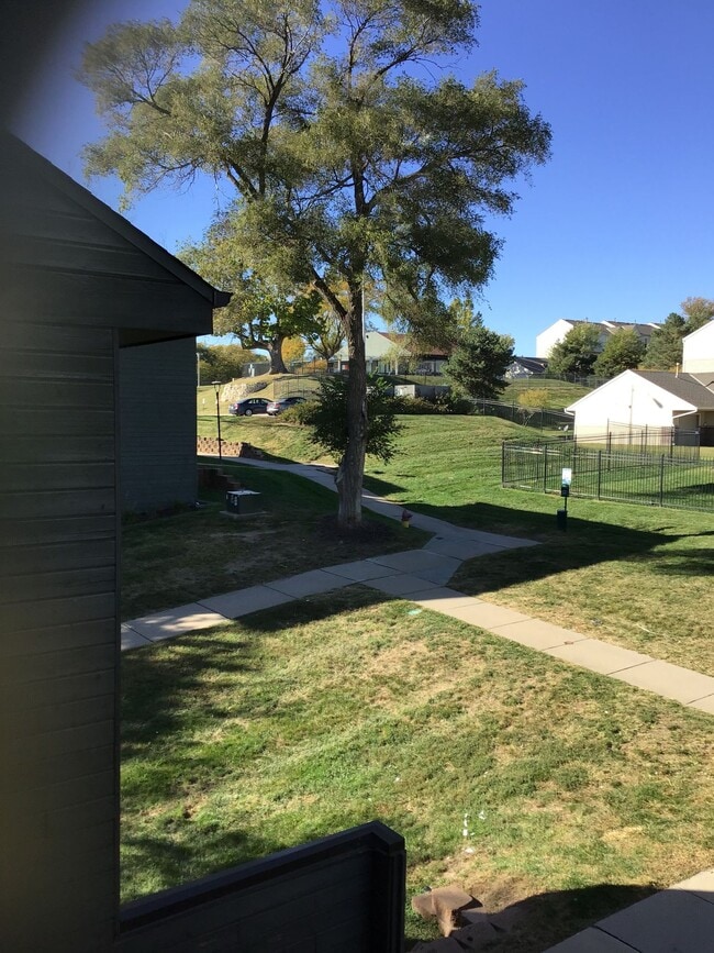 Photo - NO RENT TILL DECEMBER!! Ask for details. Unit 2563NB