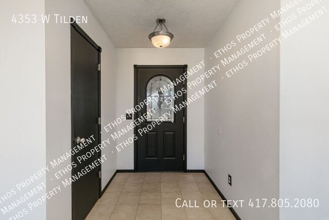 Photo - 4353 W Tilden St