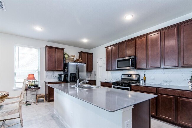 Photo - 9738 Birdsnest Ct