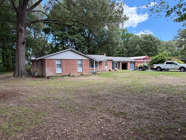 Photo - 5375 Gordon Dr