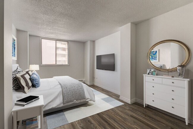 Photo - Riverside Towers