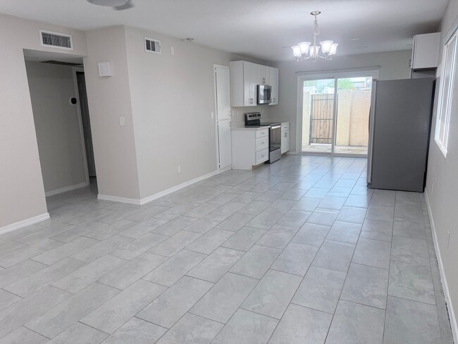 Photo - 9017 N 52nd Ave