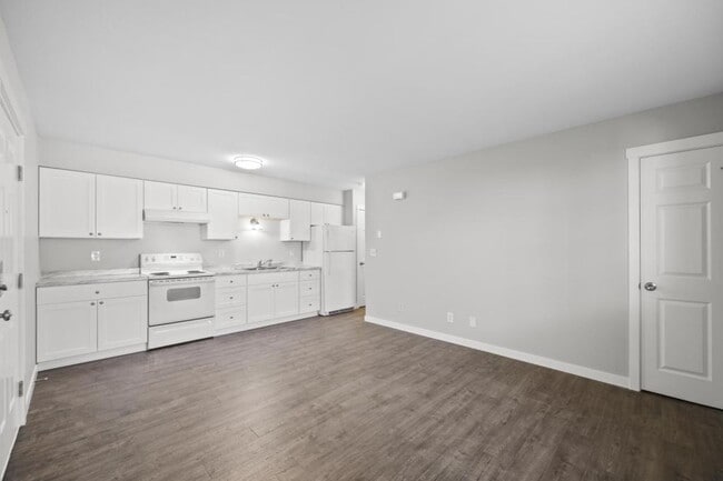 Photo - 920 W Entiat Ave