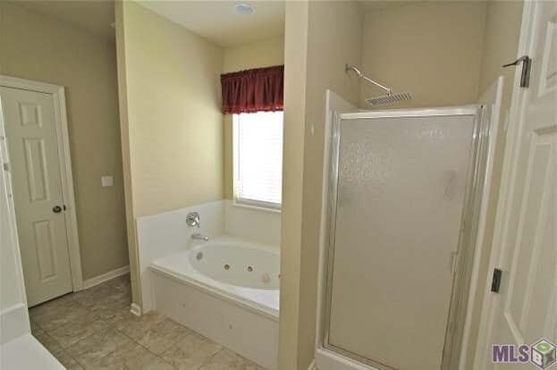 Photo - 9039 Lake Mist Ave