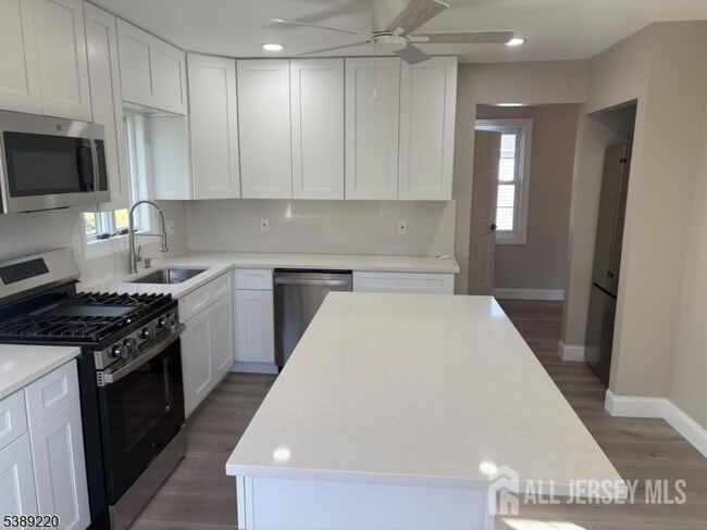 Photo - 428 Highland Ave