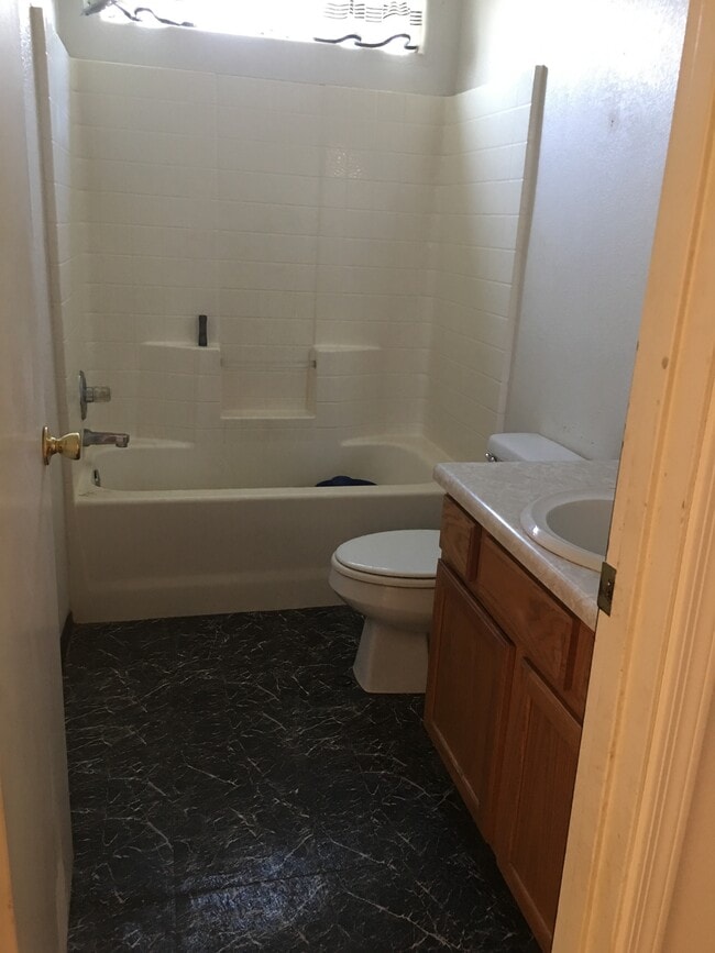 Building Photo - 14555 S Diablo Rd