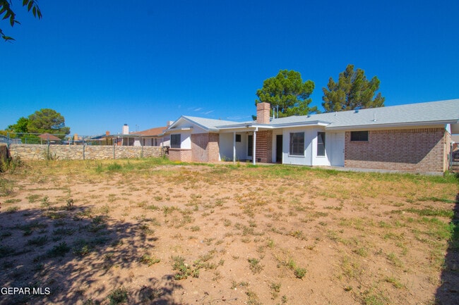 Photo - 11240 Warcloud Ave