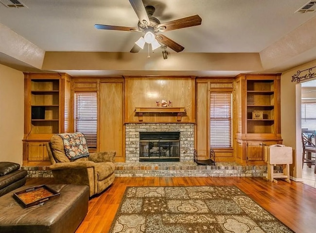 Photo - Charming 3-Bedroom Home — Spacious Corner Lot in Del City!