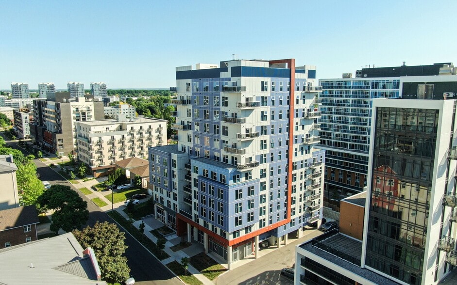 Building Photo