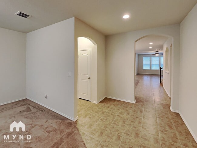 Photo - 9023 Canopy Bnd