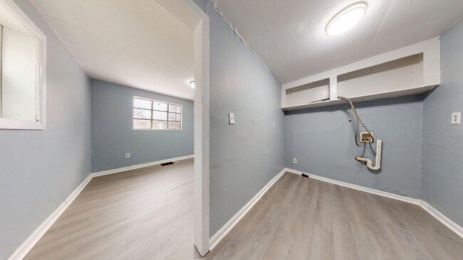 Photo - 154-156 Gordon Pl Unit 156