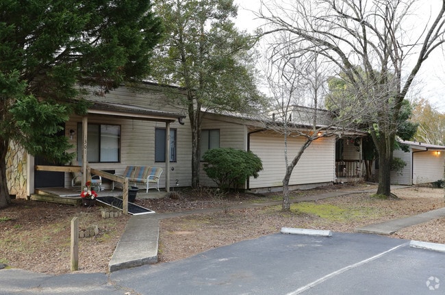 Photo - Blue Ridge Hills Apartments