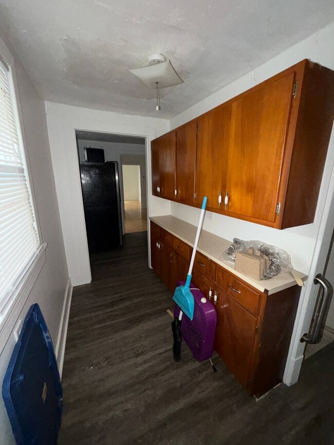 Photo - 549 Beecher St