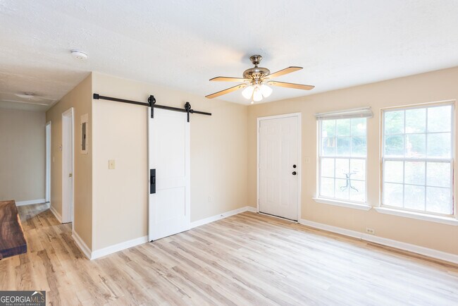 Photo - 2435 Claude St NW
