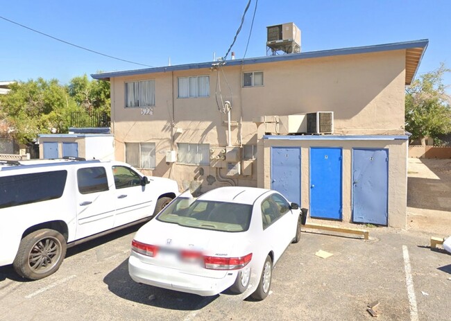 Building Photo - 3229 Arlene Way Unit 1
